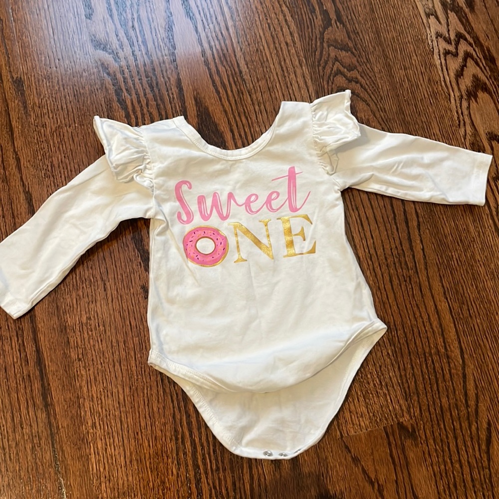 ⭐️SALE 3/$10❄️Sweet One long sleeve shirt!